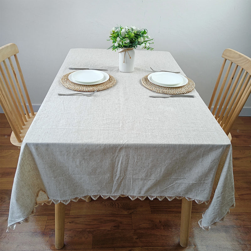 Toalha de mesa retangular de algodão e linho.